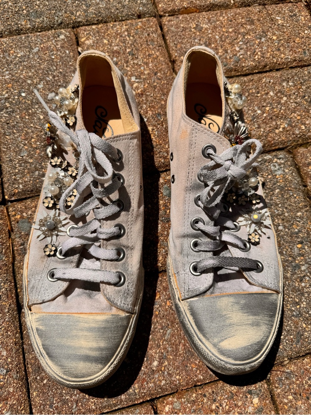 NAUGHTY MONKEY embellished silver & white canvas lace-up sneakers.  Size 10.